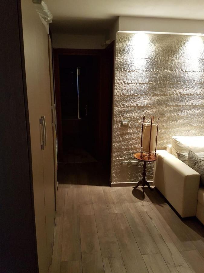Casa Con Giardino Villa ออลเบีย ภายนอก รูปภาพ